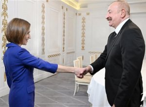 Майя Санду: Я поздравила президента Азербайджана с важными шагами на пути к миру с Арменией