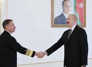 Президент Ильхам Алиев принял командующего Центральным командованием США-ФОТО