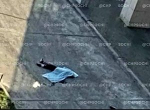 В Хырдалане 15-летний подросток погиб, упав с высоты