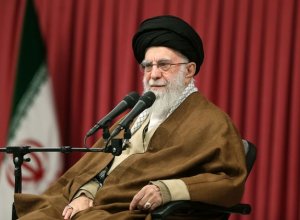 Хаменеи: Разногласия Ирана и США - это противостояние двух систем