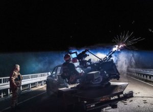 Gecənin dron savaşı: iki cəbhədə - Rusiya Ukraynanı vurur, Ukrayna cavab verir