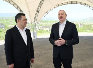 Жапаров поздравил Алиева