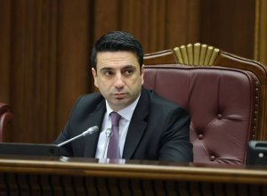 Симонян обсудил с послами ЕС мирный процесс