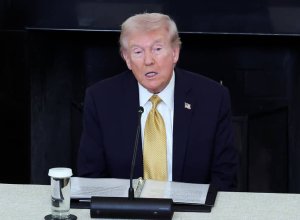 Трампу представили планы операций в Венесуэле