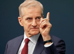 Израиль отказал в визите премьеру Норвегии