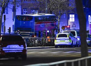 В Стокгольме из-за наезда автобуса на остановку погибли три человека