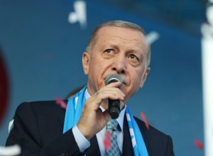 Эрдоган пообещал продолжить поддержку крымских татар