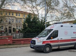 В Турции 43 человека госпитализированы с пищевым отравлением