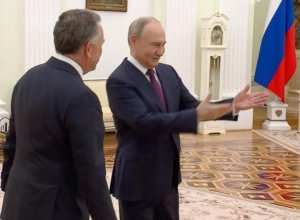 Уиткофф и зять Трампа прибыли в Кремль-ФОТО