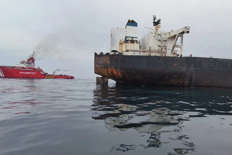 Атакованный Украиной танкер Kairos терпит бедствие у берегов Болгарии