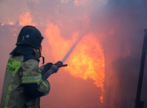 В Праге пожар уничтожил ретроавтомобили стоимостью около $10 млн