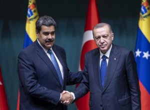 Эрдоган заявил Мадуро о важности диалога между США и Венесуэлой