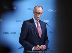 Канцлер ФРГ Мерц прибыл с первым официальным визитом в Израиль