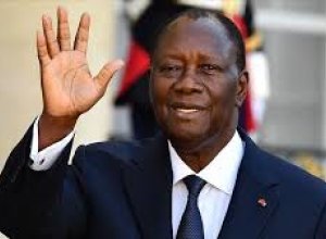 В Кот-д'Ивуаре Уаттара вступил в должность президента на четвертый срок