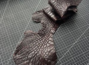 В аэропорту Шереметьево у пассажира из КНР обнаружили более 50 шкур крокодилов