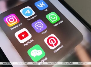 Во Франции намерены запретить соцсети лицам младше 15 лет