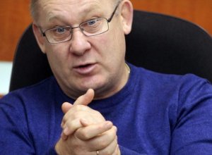 Сборная Азербайджана по борьбе рассталась с главным тренером