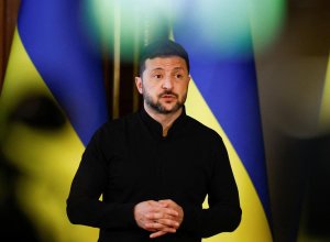 Зеленский допустил массированный удар России этой ночью