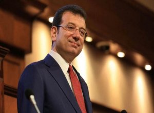 Суд продлил арест Экрему Имамоглу