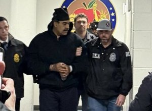 Мадуро призвал своих сторонников «не грустить»