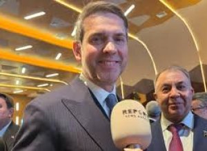 Алпарслан Байрактар: Азербайджан и Турция вносят важный вклад в глобальные нефтяные рынки