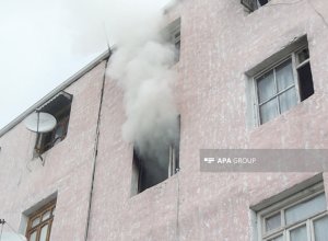В Баку в доме произошел пожар