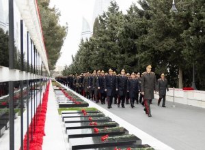 Личный состав МВД почтил память шехидов 20 января-ВИДЕО