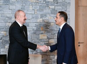 Президент Ильхам Алиев встретился в Давосе с премьер-министром Катара-ФОТО