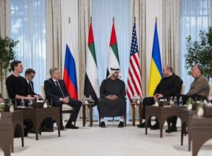Зеленский: Переговоры США, РФ и Украины в Абу-Даби были конструктивными