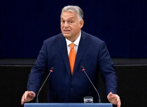 Орбан: ЕС уже подписал документ об отправке войск в Украину