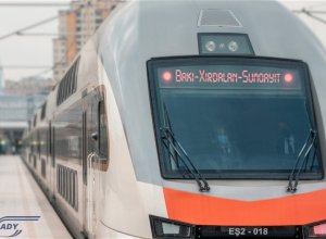 В движении поездов Баку - Хырдалан возникли перебои