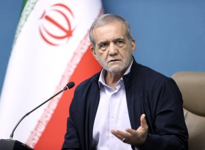 Пезешкиан распорядился начать переговоры с США