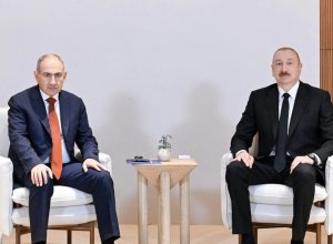 В Абу-Даби прошла встреча Ильхама Алиева с Николом Пашиняном в расширенном составе - ОБНОВЛЕНО