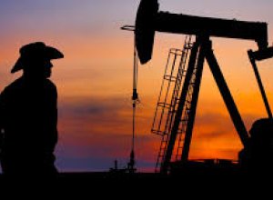 Трамп заявил о беспрецедентном наращивании добычи нефти в США