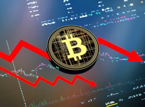 Курсы биткойна и Ethereum упали более чем на 10%