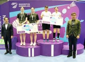 В Баку завершился международный турнир по бадминтону