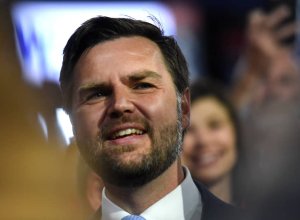 Вэнс прибыл в Армению