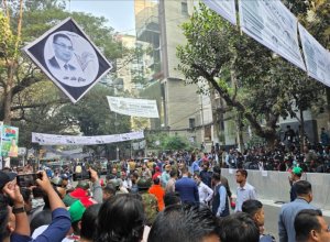 В Бангладеш на избирательных участках взорвались бомбы, трое пострадали