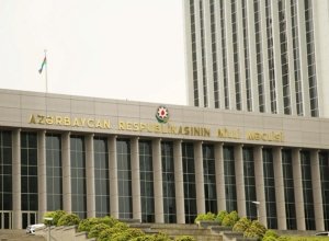 Милли Меджлис принял отчет Минюста о деятельности муниципалитетов