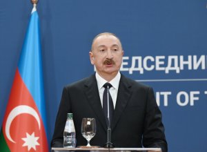 Ильхам Алиев: Мы работаем не только на политическом уровне, но и реализуем важные проекты