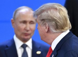 СМИ: Трамп и Путин тайно обсуждают...