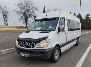 В четыре села Агдеринского района отправились 63 семьи