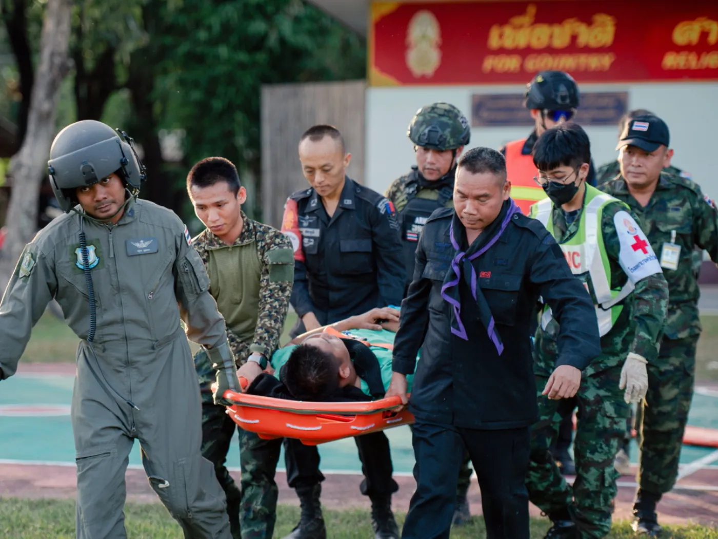 Таиландский военнослужащий подорвался на мине на границе с Камбоджей