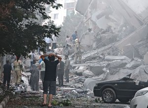 СМИ: В результате авиаудара по Тегерану повреждено здание больницы