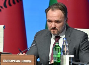 Еврокомиссар: Поставки азербайджанского газа останутся важной опорой энергетической безопасности Союза