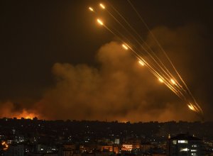 Иран заявил о новой масштабной волне ударов по Израилю