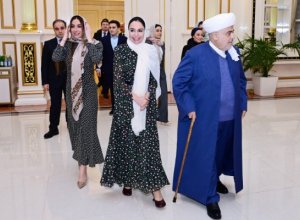 Председатель УМК организовал ифтар в своей резиденции-ФОТО