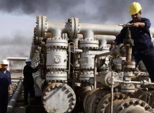 Иностранные нефтяные компании эвакуируют сотрудников из Ирака
