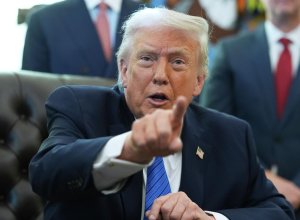 Трамп создал новую военную ​коалицию