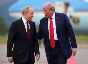 Кремль: Трамп не просил Путина о прекращении огня в Украине